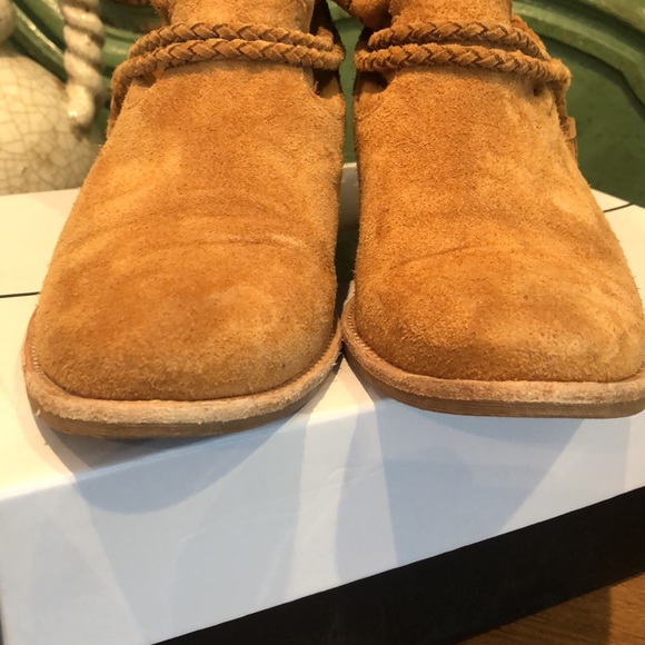 Dolce Vita Kade Boots - Picture 4 of 6